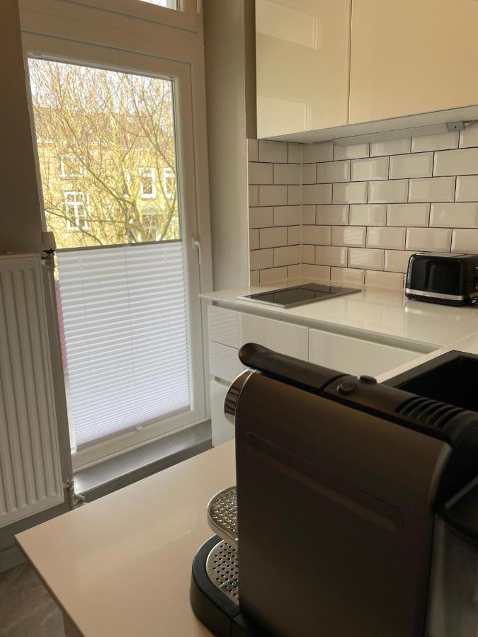 Altbaucharme Deluxe Mit Balkon In Zentraler Lage Apartment Кил Екстериор снимка